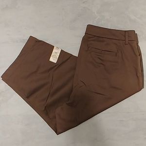 St Johns Bay mid rise Capri Pants Cafe Brown 16W